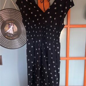 Old Navy Black and White Floral Dress